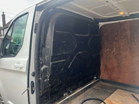 Ford Transit Custom 2.0 Transit Custom 300 Limited Edition Auto 37