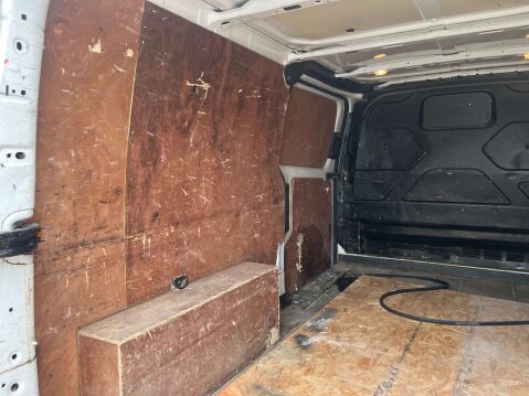 Ford Transit Custom 2.0 Transit Custom 300 Limited Edition Auto 32