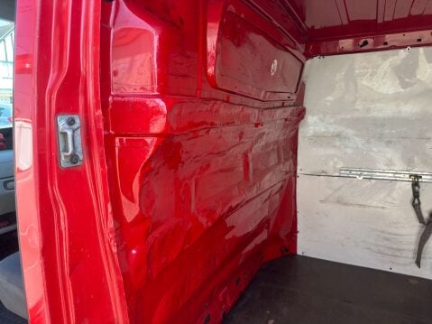 Vauxhall Vivaro 2.0 Vivaro 2900 ecoFLEX CDTi LWB 11