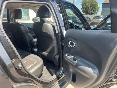 Nissan Juke 1.6 Juke Tekna 5dr 28