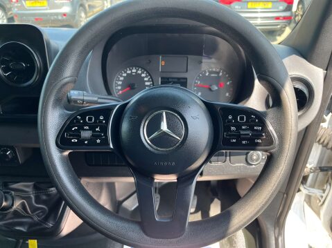 Mercedes-Benz Sprinter 2.1 Sprinter 311 CDI L3H2 LONG WHEEL BASE 19