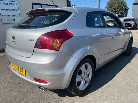 Kia Pro Ceed 1.6 Professional Ceed VR-7 CRDi 3dr 13