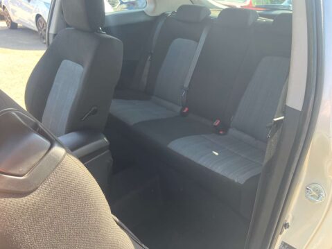 Kia Pro Ceed 1.6 Professional Ceed VR-7 CRDi 3dr 37