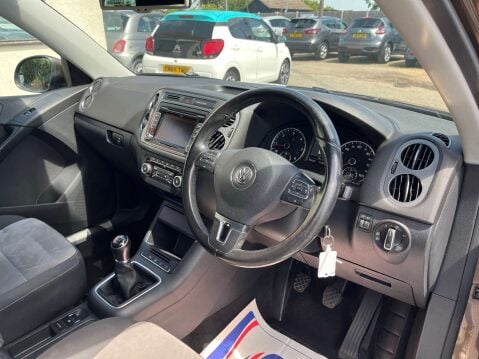 Volkswagen Tiguan 2.0 Tiguan SE TDI BlueMotion Technology 5dr 18