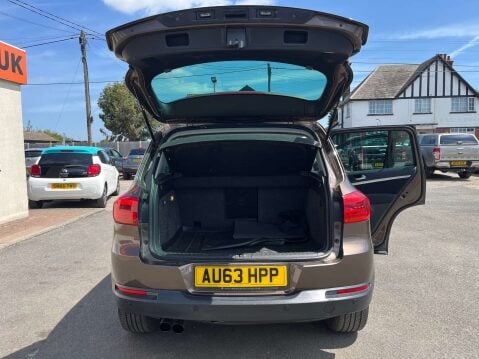Volkswagen Tiguan 2.0 Tiguan SE TDI BlueMotion Technology 5dr 34