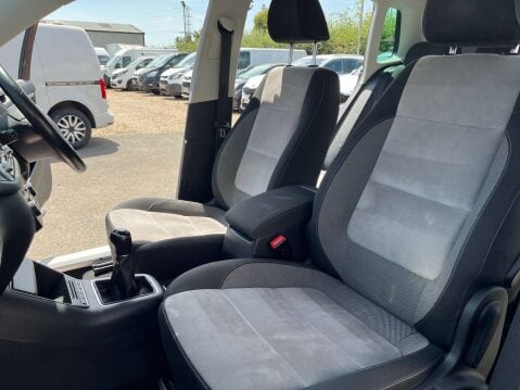 Volkswagen Tiguan 2.0 Tiguan SE TDI BlueMotion Technology 5dr 41