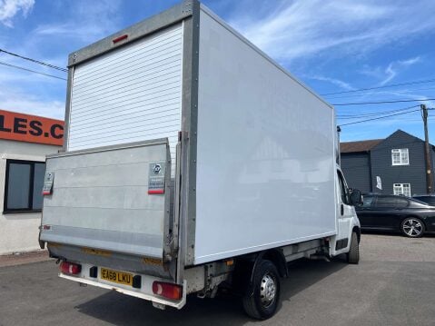 Peugeot Boxer 2.0 Boxer 335 L3 Blue HDi LUTON Box Van 11
