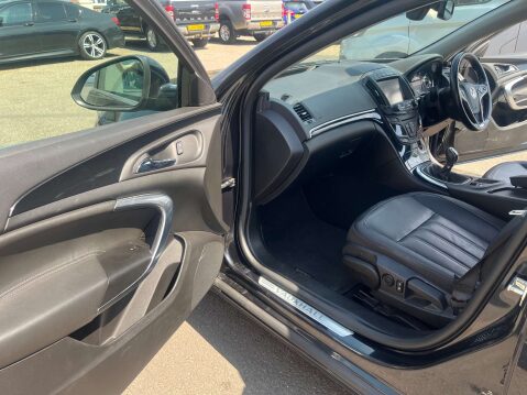 Vauxhall Insignia 1.6 Insignia Elite Nav CDTi ecoFLEX S/S 5dr 35