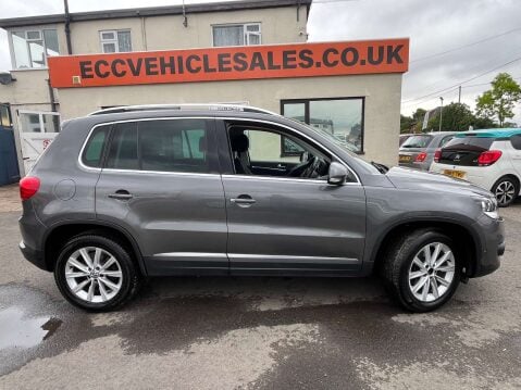 Volkswagen Tiguan 2.0 Tiguan SE TDI BlueMotion Technology 4Motion 4WD 5dr 15