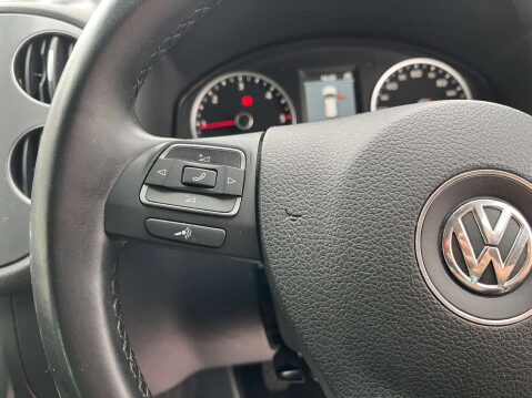 Volkswagen Tiguan 2.0 Tiguan SE TDI BlueMotion Technology 4Motion 4WD 5dr 20