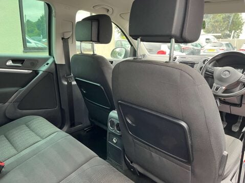 Volkswagen Tiguan 2.0 Tiguan SE TDI BlueMotion Technology 4Motion 4WD 5dr 33