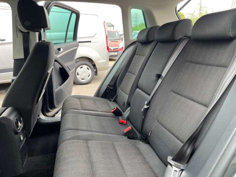 Volkswagen Tiguan 2.0 Tiguan SE TDI BlueMotion Technology 4Motion 4WD 5dr 39