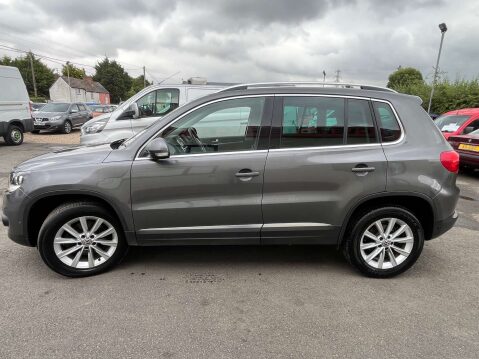 Volkswagen Tiguan 2.0 Tiguan SE TDI BlueMotion Technology 4Motion 4WD 5dr 8