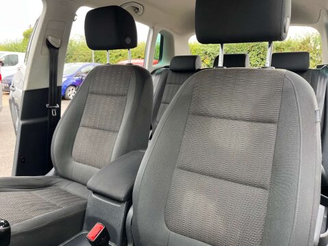 Volkswagen Tiguan 2.0 Tiguan SE TDI BlueMotion Technology 4Motion 4WD 5dr 44