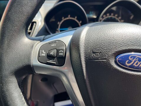 Ford B-Max 1.0 B-Max Titanium X 5dr 21