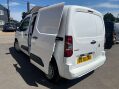 Vauxhall Combo 1.5 Combo 2300 Sportive S/S 13