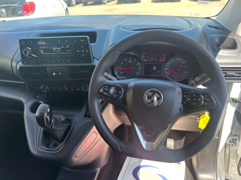 Vauxhall Combo 1.5 Combo 2300 Sportive S/S 19