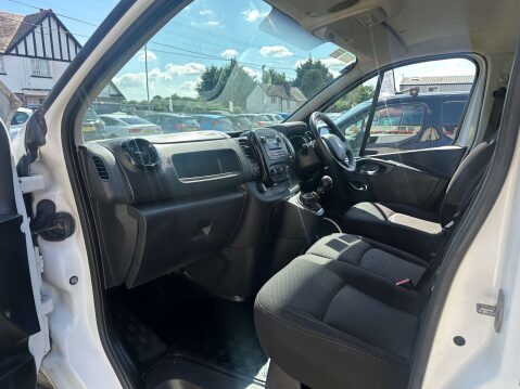 Vauxhall Vivaro 1.6 Vivaro 2900 Sportive CDTi 28