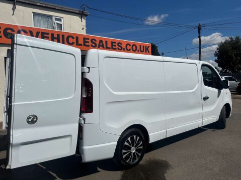 Vauxhall Vivaro 1.6 Vivaro 2900 Sportive CDTi 19