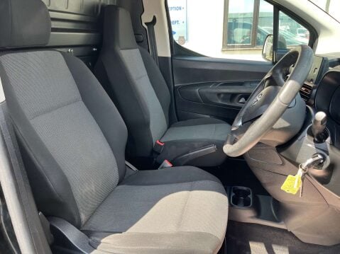 Vauxhall Combo 1.5 Combo 2000 Edition TD S/S 17