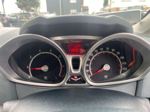 Ford Fiesta 1.4 Fiesta Titanium Auto 3dr 23