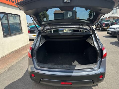 Nissan Qashqai 1.6 Qashqai N-Tec 5dr 19