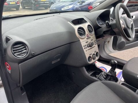 Vauxhall Corsa 1.2 Corsa Energy 5dr 39