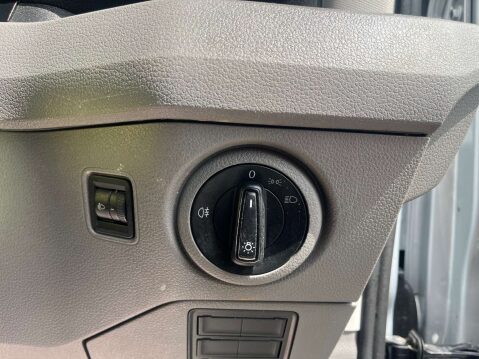 Volkswagen Crafter 2.0 Crafter CR35 Startline TDI WINDOW GLAZING VAN 18