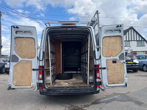 Volkswagen Crafter 2.0 Crafter CR35 Startline TDI WINDOW GLAZING VAN 29