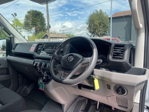 Volkswagen Crafter 2.0 Crafter CR35 Startline TDI WINDOW GLAZING VAN 16
