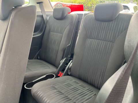 Vauxhall Zafira 1.8 Zafira Tourer Exclusive 5dr 44