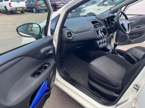 Fiat Punto 1.2 Punto Pop+ 5dr 36