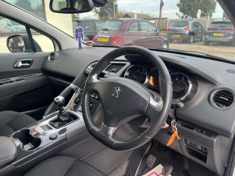 Peugeot 3008 1.6 3008 Active HDi 5dr 18