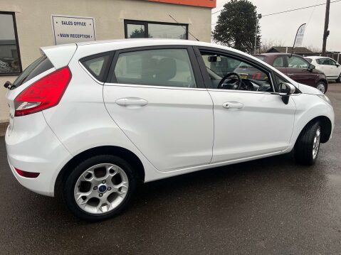 Ford Fiesta 1.4 Fiesta Zetec Auto 5dr 14