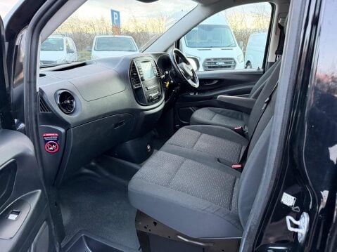 Mercedes-Benz Vito 2.0 114 CDI Premium G-Tronic RWD L2 Euro 6 (s/s) 5dr (LWB) 9