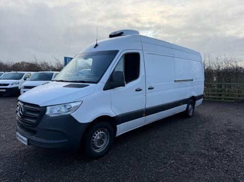 Mercedes-Benz Sprinter 2.1 314 CDi Temperature Controlled 5dr Diesel Manual RWD L3 H2 (210 g/km, 1 4