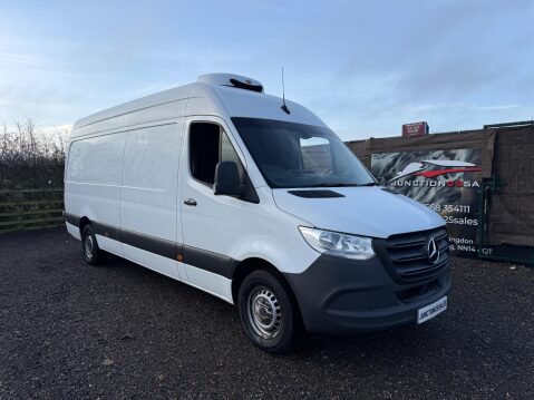 Mercedes-Benz Sprinter 2.1 314 CDi Temperature Controlled 5dr Diesel Manual RWD L3 H2 (210 g/km, 1 2