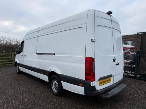 Mercedes-Benz Sprinter 2.1 314 CDi Temperature Controlled 5dr Diesel Manual RWD L3 H2 (210 g/km, 1 7