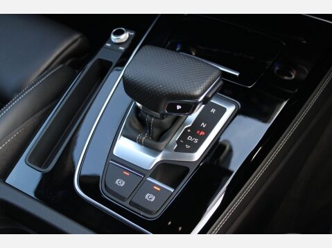 Audi Q5 2.0 TFSI 45 Edition 1 quattro MHEV S Tronic 25