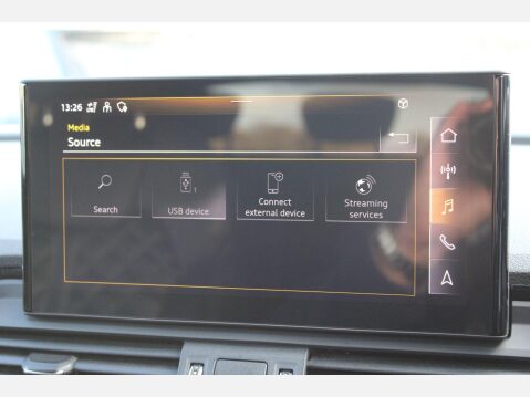 Audi Q5 2.0 TFSI 45 Edition 1 quattro MHEV S Tronic 28
