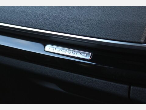 Audi Q5 2.0 TFSI 45 Edition 1 quattro MHEV S Tronic 30