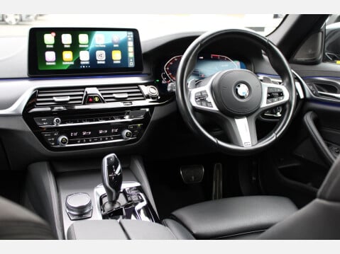 BMW 5 Series 530d 3.0 MHT M Sport Steptronic xDrive Euro 6 (s/s) 4dr 2