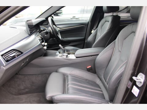 BMW 5 Series 530d 3.0 MHT M Sport Steptronic xDrive Euro 6 (s/s) 4dr 10