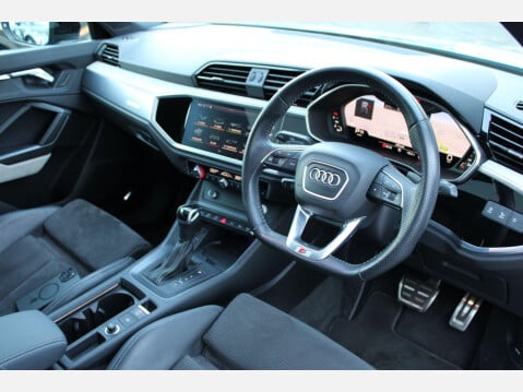 Audi Q3 2.0 TFSI 45 Vorsprung Sportback S Tronic quattro 17