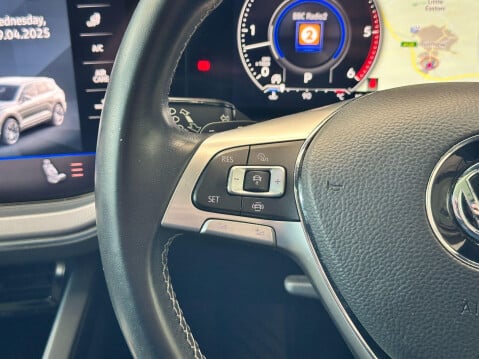 Volkswagen Touareg 3.0 TDI V6 Black Edition Tiptronic 4Motion Auto 22