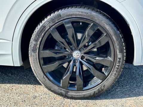 Volkswagen Touareg 3.0 TDI V6 Black Edition Tiptronic 4Motion Auto 41