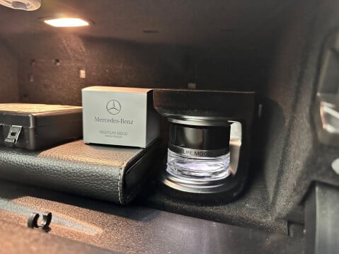 Mercedes-Benz E Class E220d AMG Line Night Edition Premium Plus G-Tronic+ 4