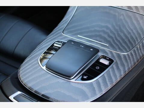 Mercedes-Benz E Class E220d AMG Line Night Edition Premium Plus G-Tronic+ 22