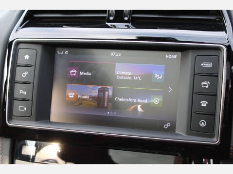 Jaguar F-Pace 3.0 D300 V6 S Auto AWD 26