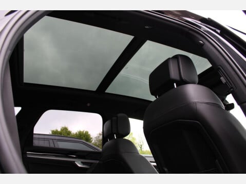 Volkswagen Touareg 3.0 TSI V6 Black Edition Tiptronic 4Motion 2